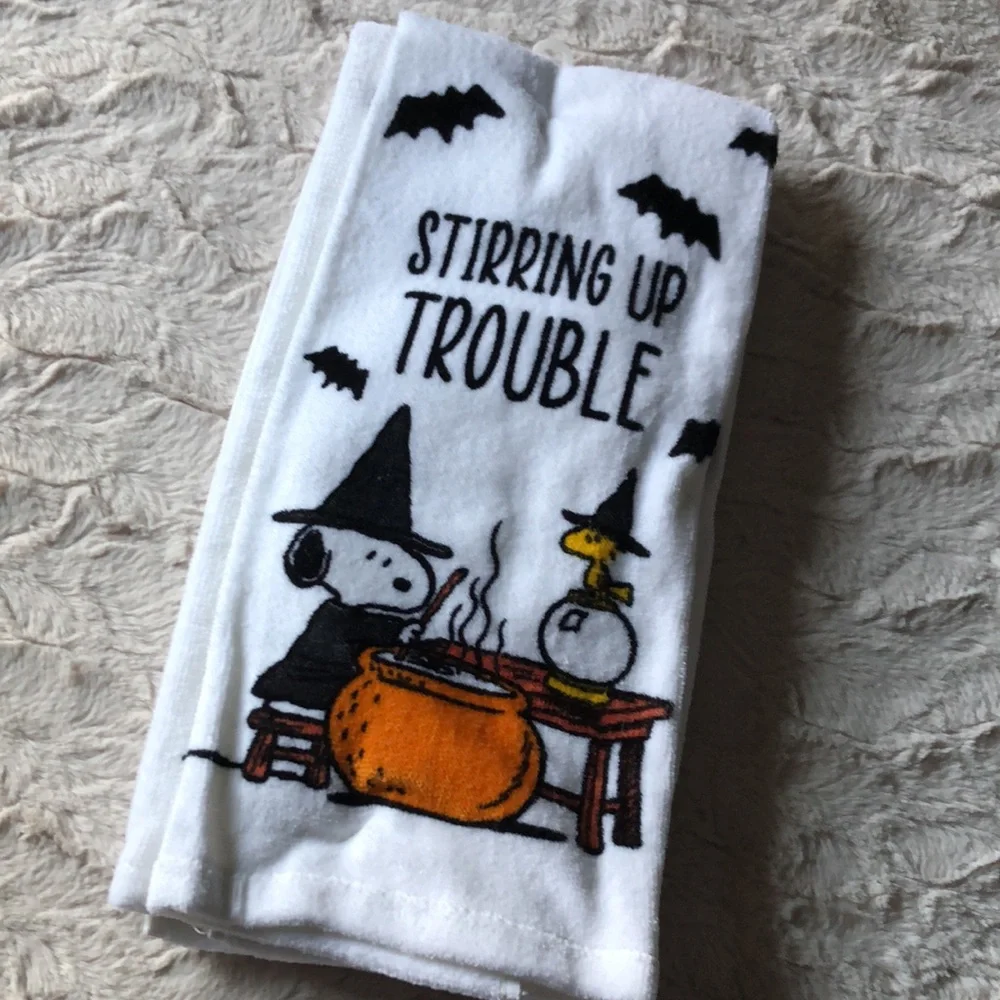 Peanuts Halloween Kitchen Towels — STIRRING UP TROUBLE
